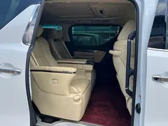 2023 Toyota Vellfire Hybrid 2.5L HV Supreme, белый — фото 36
