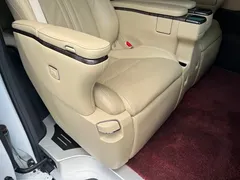 2023 Toyota Vellfire Hybrid 2.5L HV Supreme, белый — фото 38