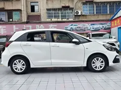 2021 Honda Fit 1.5L CVT, белый — фото 4