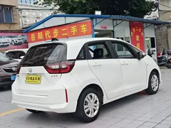 2021 Honda Fit 1.5L CVT, белый — фото 16