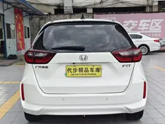 2021 Honda Fit 1.5L CVT, белый — фото 17