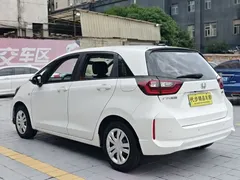 2021 Honda Fit 1.5L CVT, белый — фото 18
