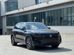 2021 Volkswagen Touareg 3.0TSI, чёрный — фото 3