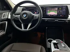 2023 BMW X1, чёрный — фото 10