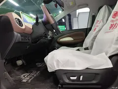 2023 Geely Wuling Bingo 333km Lingxi Internet+, белый — фото 4