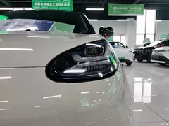 2023 Geely Wuling Bingo 333km Lingxi Internet+, белый — фото 15