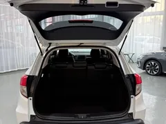 2022 Honda Vezel 1.5L CVT Pioneer, белый — фото 10