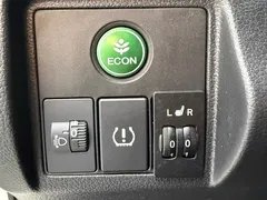 2022 Honda Vezel 1.5L CVT Pioneer, белый — фото 19
