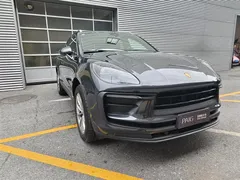 2023 Porsche Macan T 2.0T — фото 3