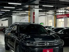 2022 Volkswagen Teramont X 330TSI 2WD Luxury, чёрный — фото 3
