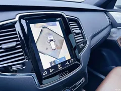 2021 Volvo XC90 B6 Luxury 7-seater, белый — фото 14
