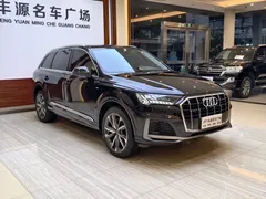 2023 Audi Q7 55 TFSI quattro S line, чёрный — фото 3