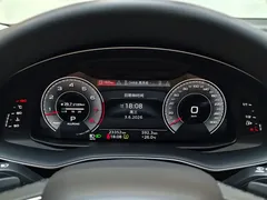 2023 Audi Q7 55 TFSI quattro S line, чёрный — фото 21