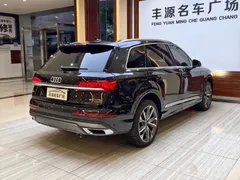 2023 Audi Q7 55 TFSI quattro S line, чёрный — фото 27