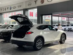2021 Mazda CX-4 2.0L AT 2WD, белый — фото 18
