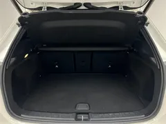 2020 Mercedes-Benz GLA 180, белый — фото 14