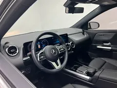 2020 Mercedes-Benz GLA 180, белый — фото 16