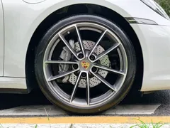 2020 Porsche 911 Carrera 3.0T, белый — фото 9