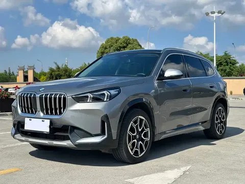 2023 BMW X1 X Design Package