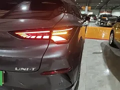 2022 Changan UNI-T 1.5T Premium — фото 8