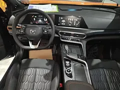 2022 Changan UNI-T 1.5T Premium — фото 10