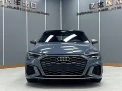 2022 Audi A3L Limousine 35 TFSI RS — фото 2