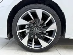 2023 Audi A3L Limousine 35 TFSI, белый — фото 8