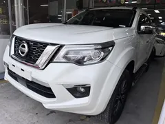 2020 Nissan Terra 2.5L XL Upper 4WD AT 4WD Luxury, белый — фото 1