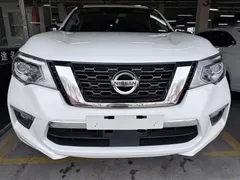 2020 Nissan Terra 2.5L XL Upper 4WD AT 4WD Luxury, белый — фото 2