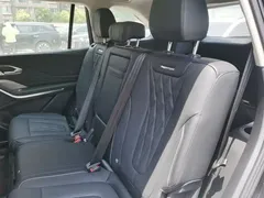 2024 Hongqi HS7 2.0T PHEV 4WD 7, чёрный — фото 17