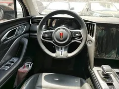 2024 Hongqi HS7 2.0T PHEV 4WD 7, чёрный — фото 7
