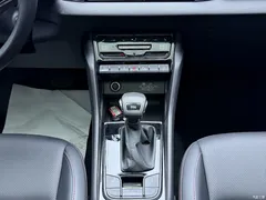 2022 Skoda Karoq TSI280 Premium — фото 16