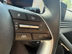 2022 Hyundai Elantra 1.5L CVT LUX Premium, белый — фото 11