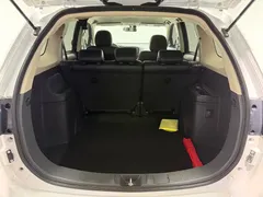 2021 Mitsubishi Outlander 2.0L 2WD 5, белый — фото 14