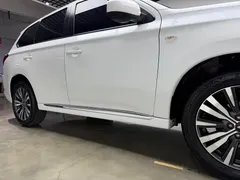 2021 Mitsubishi Outlander 2.0L 2WD 5, белый — фото 22