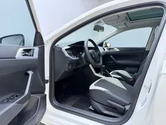 2021 Volkswagen Polo Plus 1.5L AT, белый — фото 20