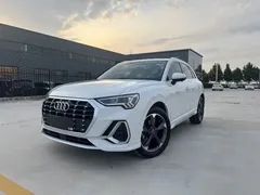 2022 Audi Q3 35 TFSI, белый — фото 1