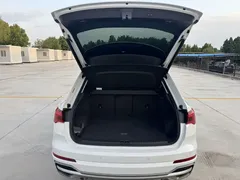 2022 Audi Q3 35 TFSI, белый — фото 8