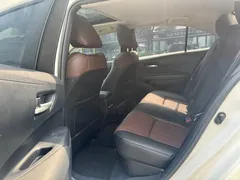 2021 Toyota Corolla Hybrid 1.8L E-CVT Elite, белый — фото 11