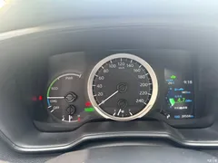 2021 Toyota Corolla Hybrid 1.8L E-CVT Elite, белый — фото 19
