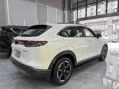 2023 Honda Vezel 1.5L CVT Tech, белый — фото 5