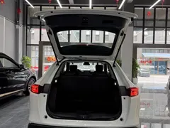 2023 Honda Vezel 1.5L CVT Tech, белый — фото 16
