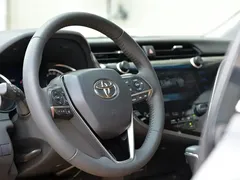 2021 Toyota Camry 2.5G Luxury, чёрный — фото 6