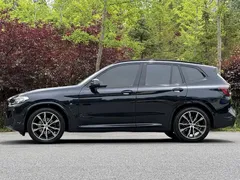 2022 BMW X3 xDrive30i M, чёрный — фото 9