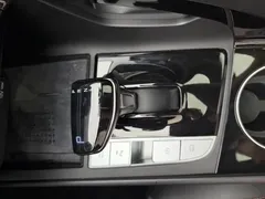 2022 Hyundai Elantra 1.5L CVT LUX Premium — фото 10