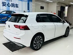 2023 Volkswagen Golf 280TSI DSG R-Line, белый — фото 4