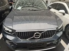 2021 Volvo XC40 T4 4WD, синий — фото 3