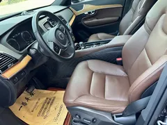 2022 Volvo XC90 B6 Luxury 7, чёрный — фото 4