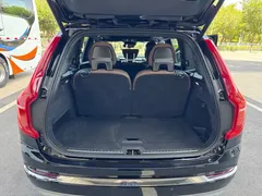 2022 Volvo XC90 B6 Luxury 7, чёрный — фото 14