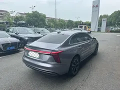2025 Hongqi H5 PHEV 170 — фото 3